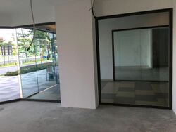 Kensington Square (D19), Retail #453377091